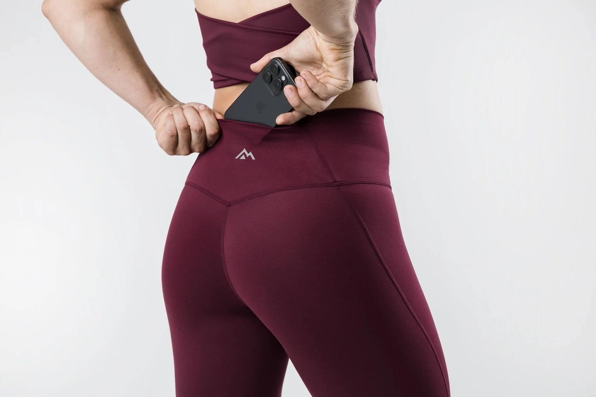 Women's Eos Leggings - Image 15