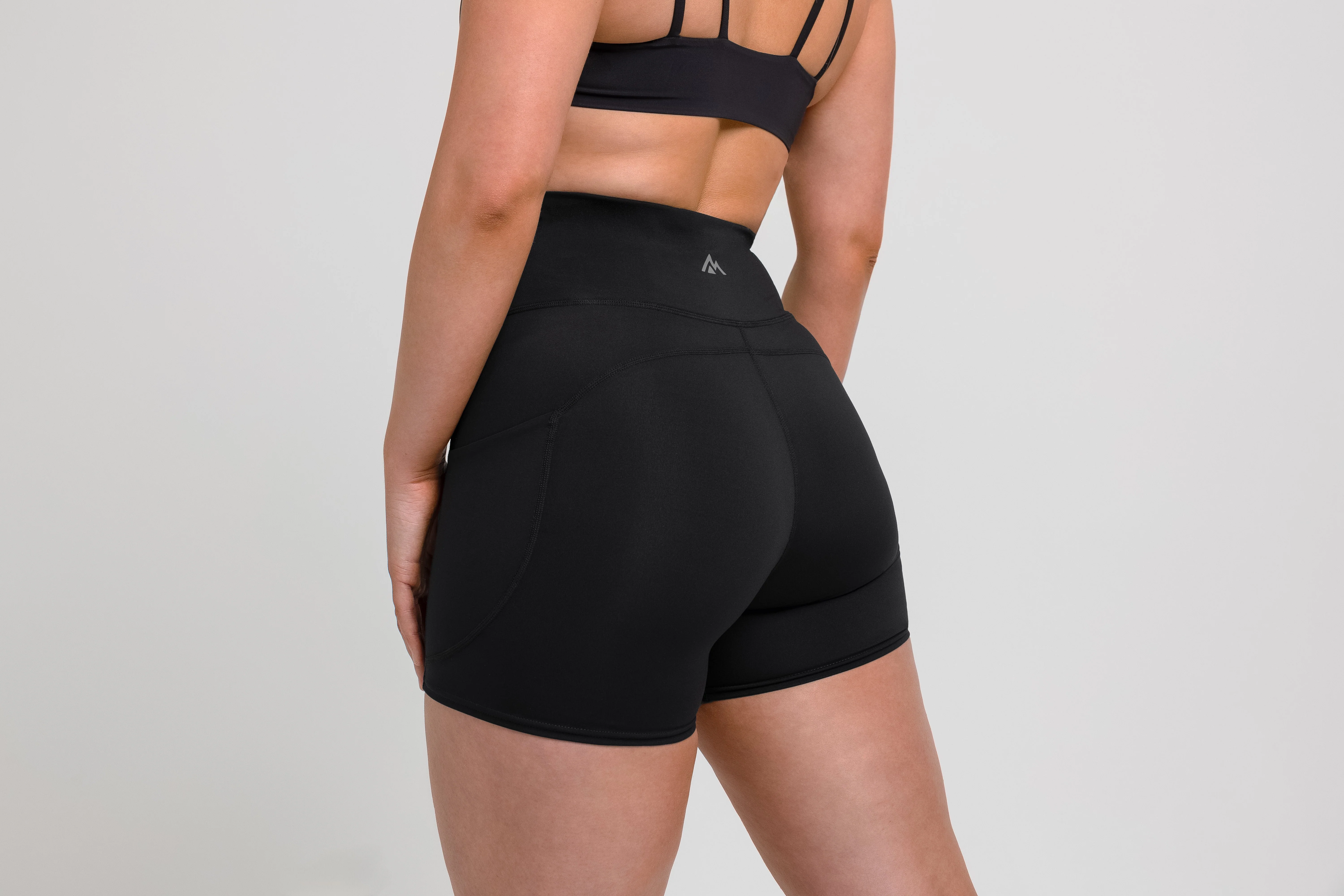 Women’s Forma Shorts - Image 10