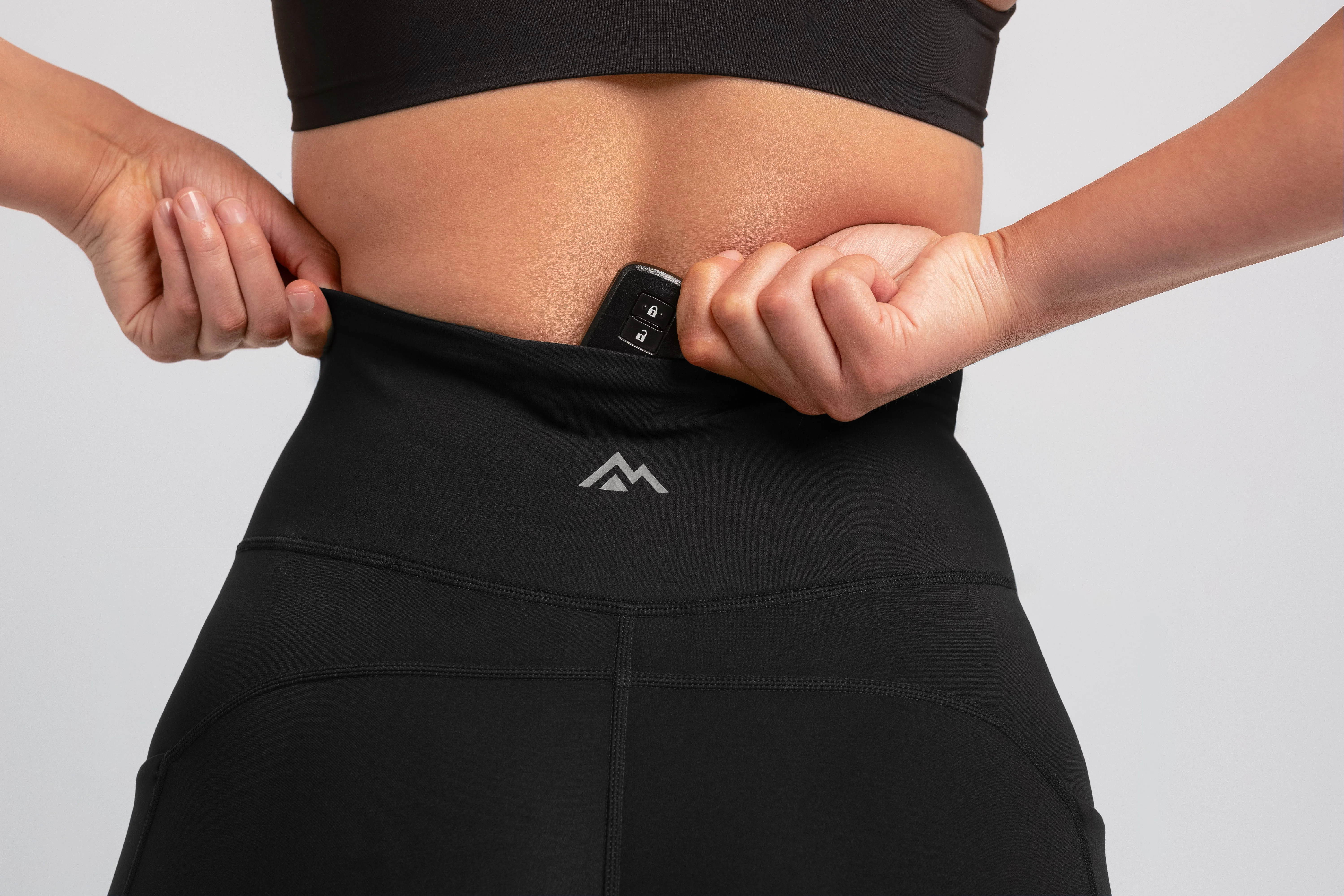 Women’s Forma Shorts - Image 6